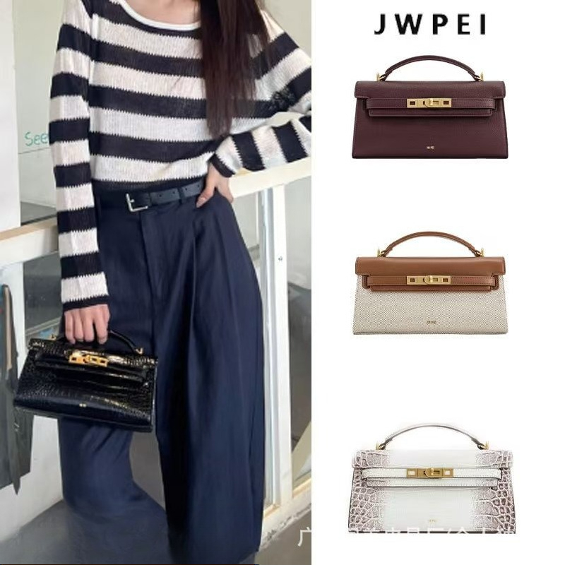 Top Handle Structured - JW PEI Noor 여성용 악어 무늬