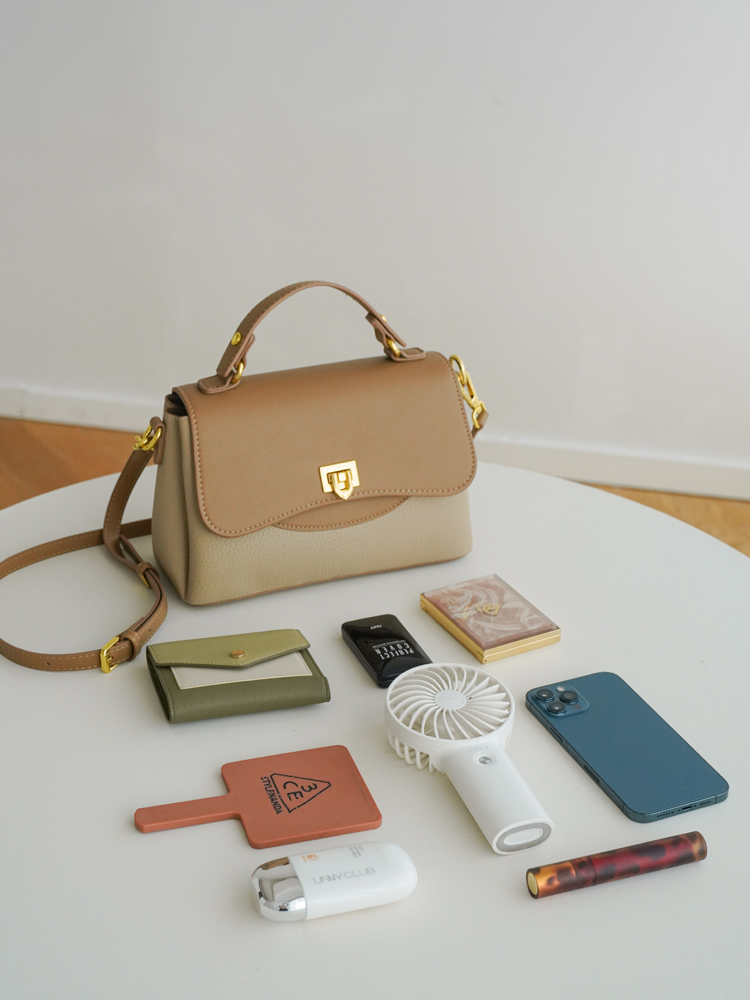 유행하는 부드러운 가죽 싱글 숄더백 통근용 핸드백 다용 - Women'S Young Bags 리뷰 및 가격